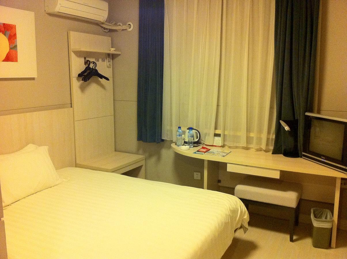 Jinjiang Inn Hohhot Gulou Exterior photo